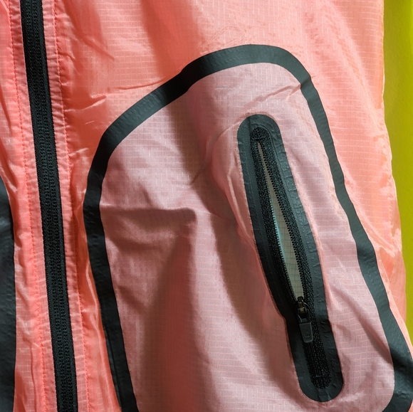 Multicolor Nike windrunner light jacket size small - Picture 6 of 7